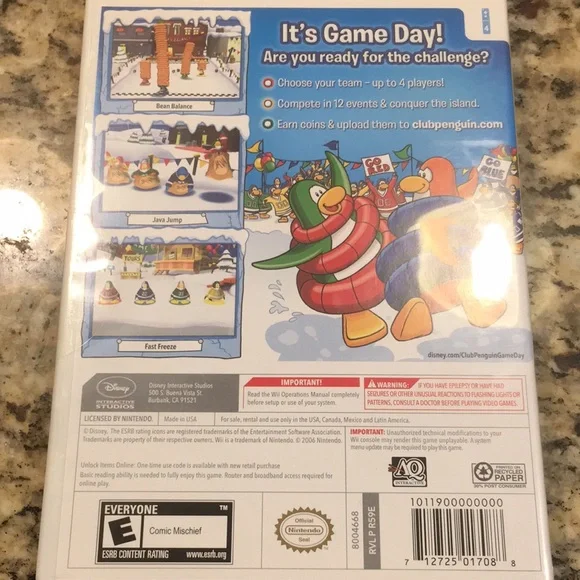 New! Wii Disney Club Penguin Game Day!Comic Mischief Video Game